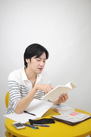 1人で英語を学習する方法