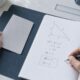 数学の図形と計算をノートで学習する様子